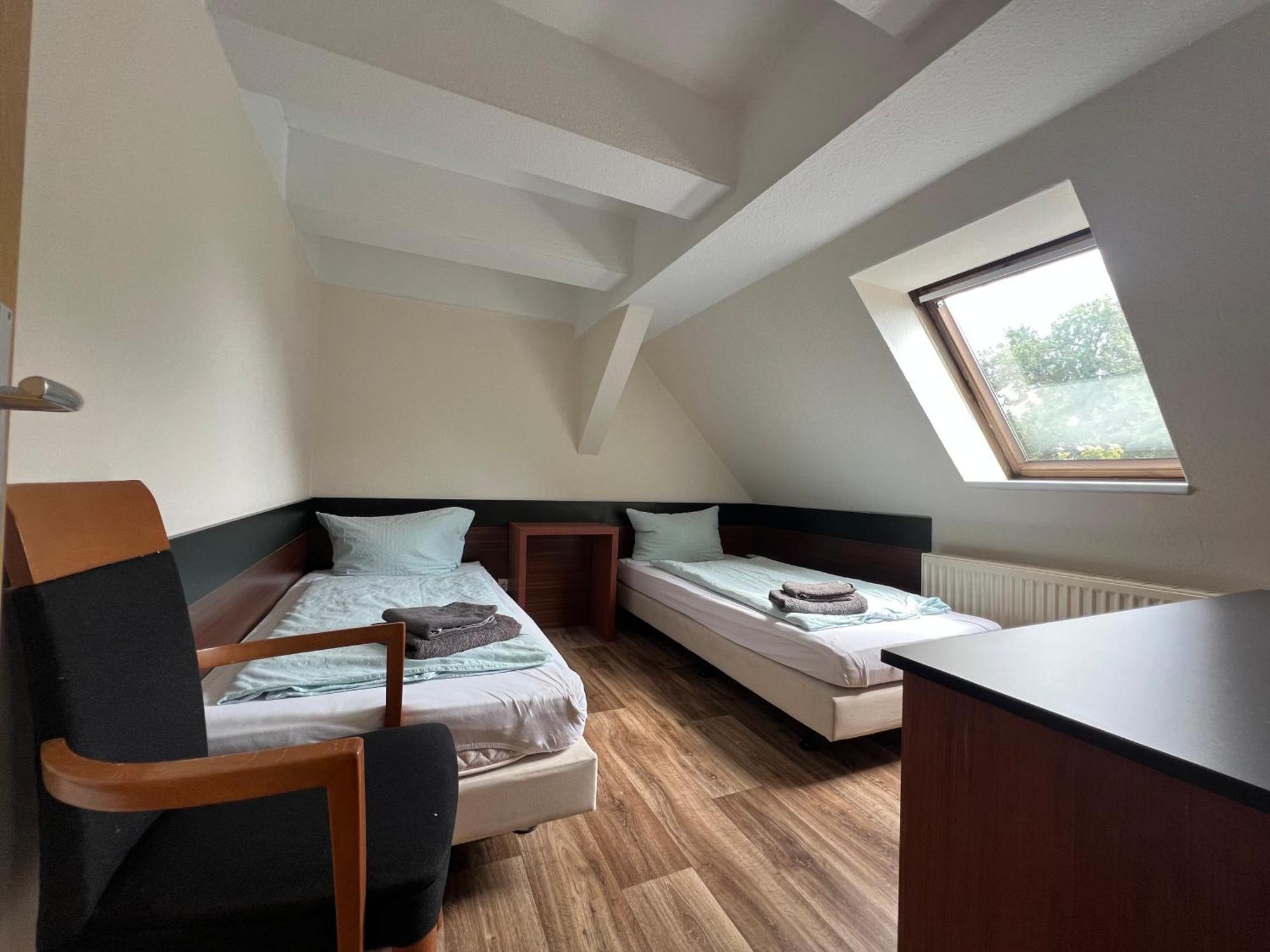 Apart Pension Plaue Brandenburg  ภายนอก รูปภาพ